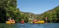 Cano&euml; dans les gorges de l'H&eacute;rault