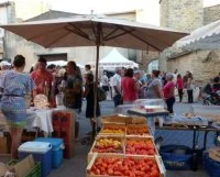 March&eacute; place au terroir 2