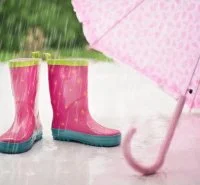 Sous la pluie