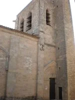 Eglise_saint-jacques_du_Pouget &copy; Wikimedia Commons