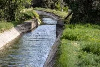 oenorando-canal-des-vignes-2---Vincent-Bedos-FFRandonnee34 &copy; H&eacute;rault Tourisme