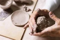 close-up-clay-pottery &copy; freepik