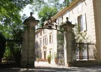 entree-du-chateau-400x284 &copy; Ch&acirc;teau Rieutort