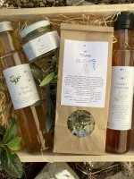 Panier-Tisane-et-sirops-scaled-e1732529733550-600x800 &copy; Domaine Flo Busch