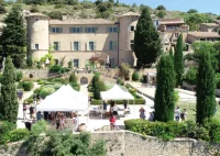 chateau-degustations &copy; https://chateau-arboras.fr/le-chateau/les-animations-estivales/