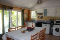 G&icirc;te, S&eacute;jour & cuisine &copy; Mme Colette P&eacute;rez