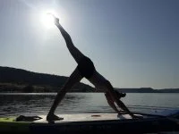 paddle-yoga-2020--5- &copy; 2019 fabrice turbot - paddle yoga